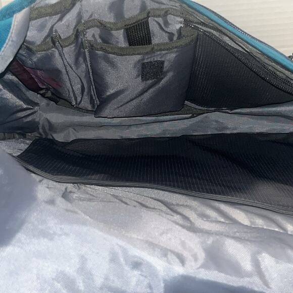 Patagonia Mini Half Mass Small Messenger Carry On Laptop Case Bag Teal READ - Picture 5 of 8